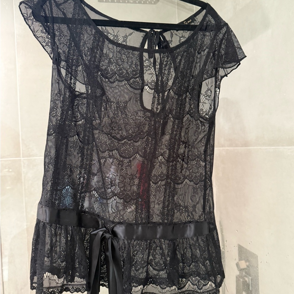 Elegant Black Lace Top